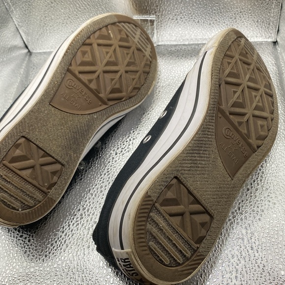 Black Converse Purple Lip - Picture 3 of 6